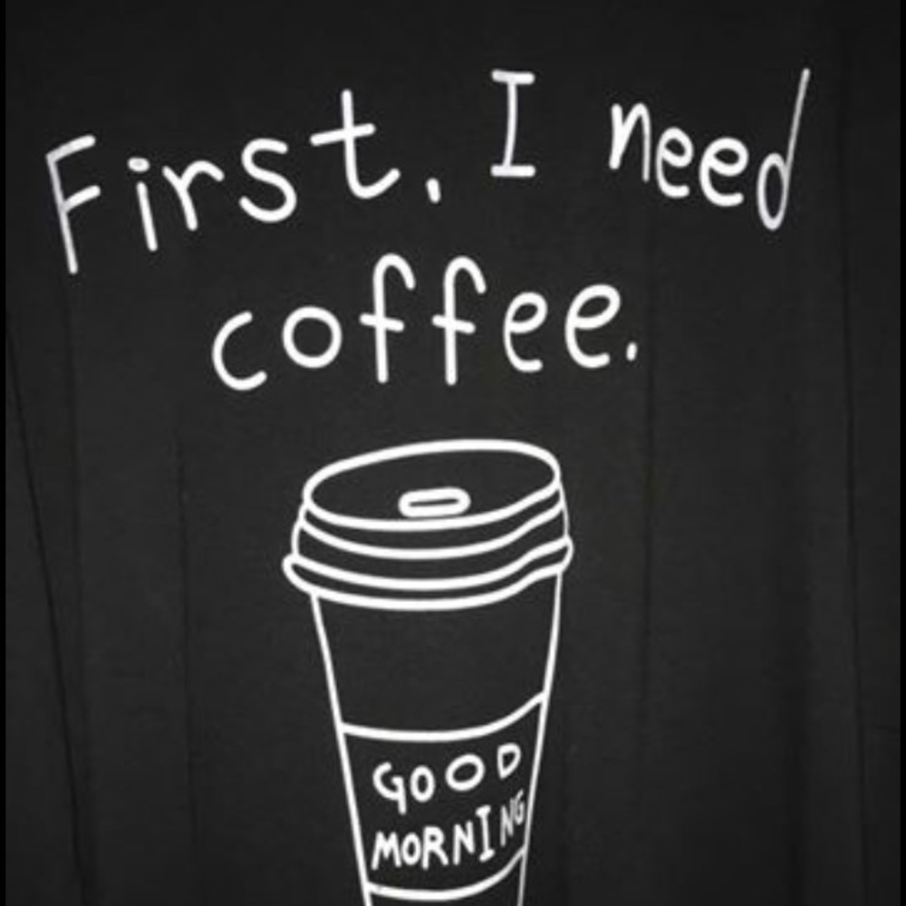 🌟 graphic tee oversized🌟 size Small